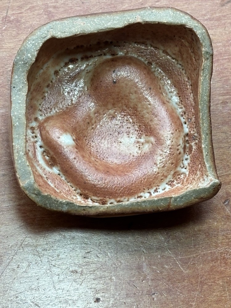 SK signed tan Stoneware Studio Pottery Brutalist Covered Jar 3 1/4” H
