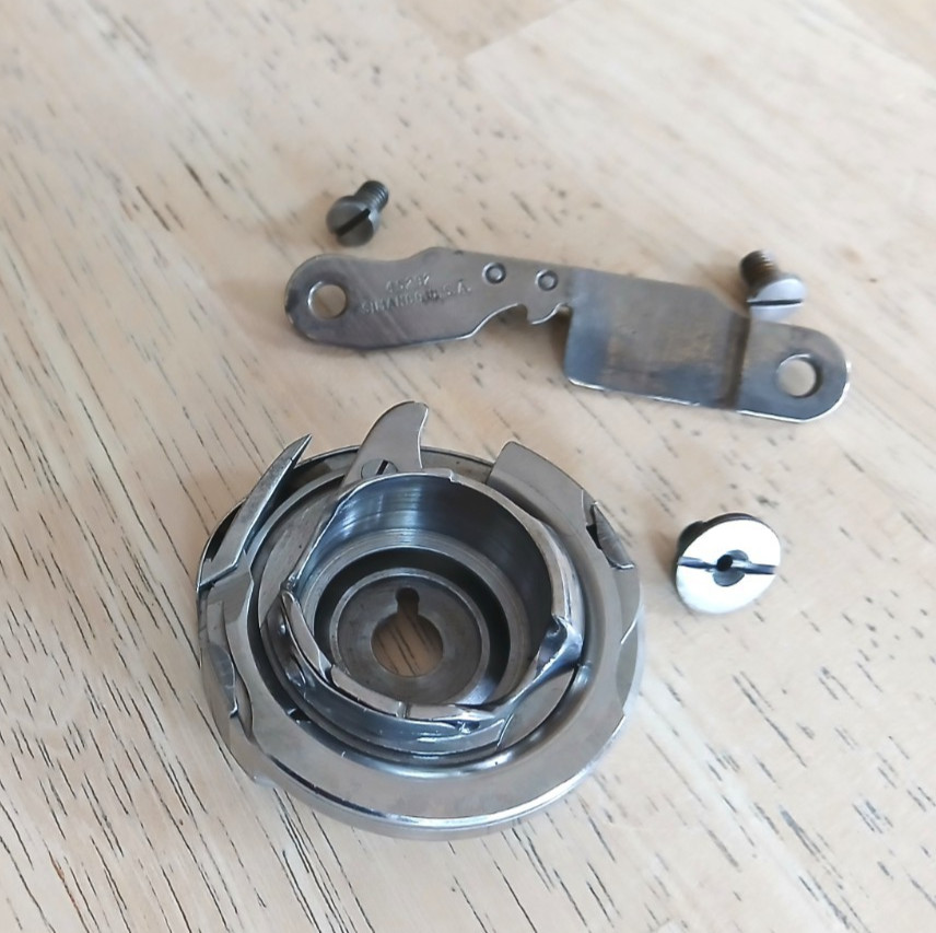 Original Singer 201-2 Sewing Machine Bobbin Case Hook Assembly Position Bracket