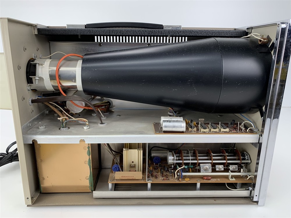 Heathkit Solid State Oscilloscope IO-104