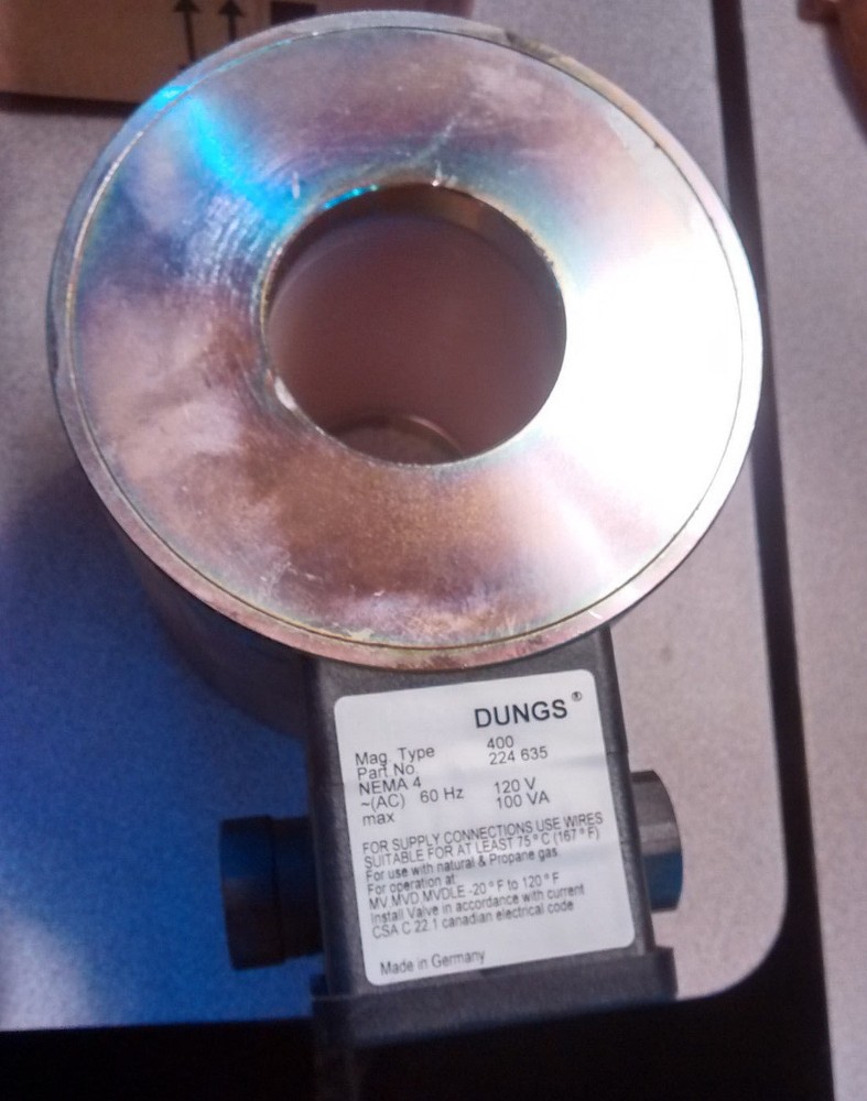 New Dungs 240340 Replacement Coil Mag type 400 AC 120 V NEMA 4 Solenoid