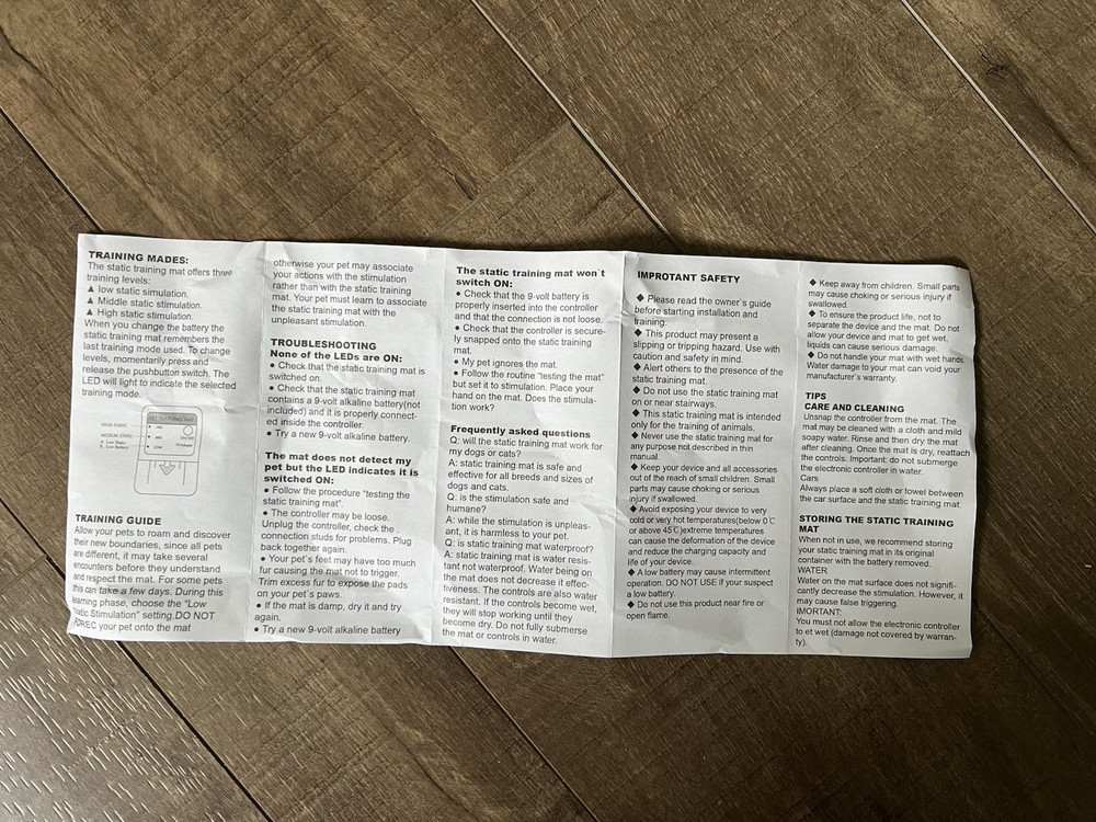 Indie Dog & Cat Training Mat. Size: 12/60