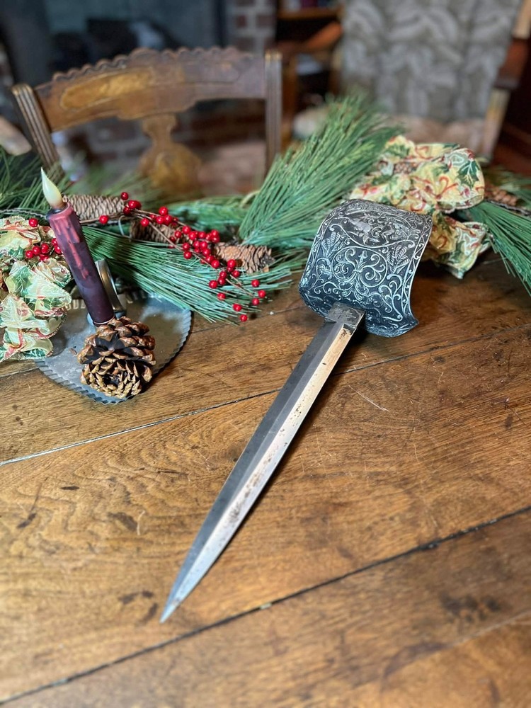 Cutthroat Island Morgans Dagger (see description)