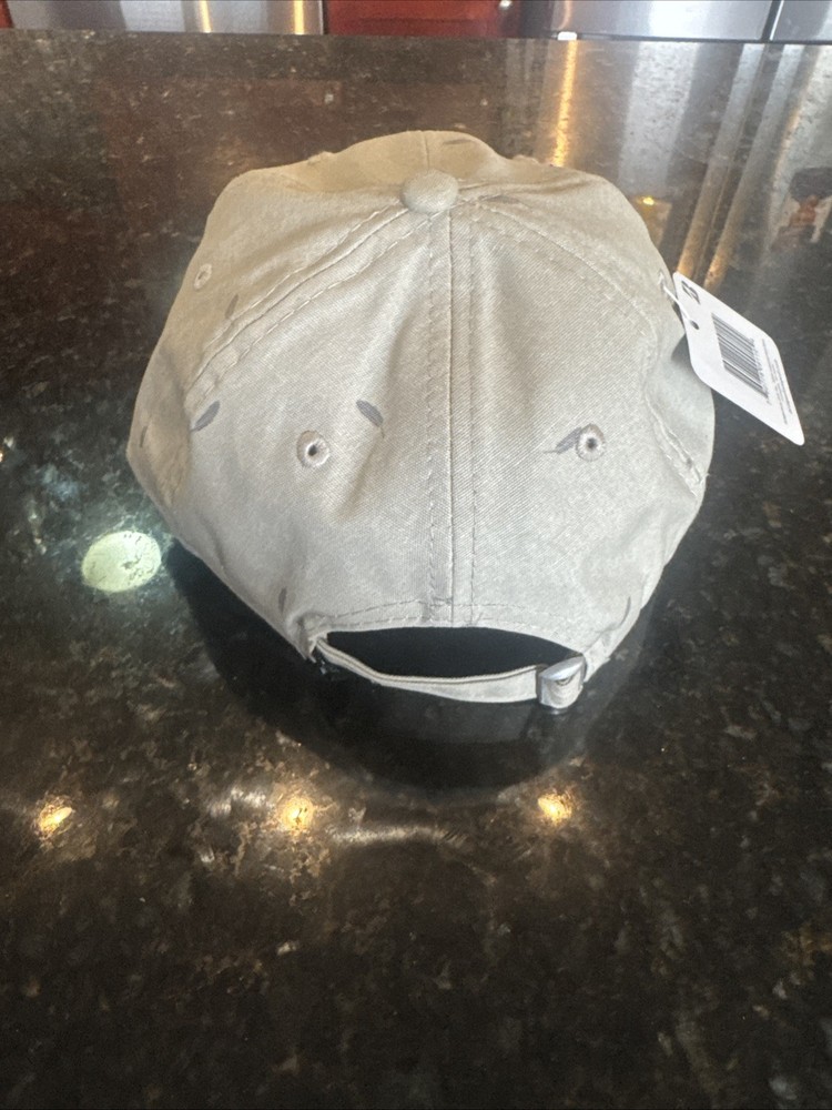 New Bridgestone Golf Oceanside Adjustable Hat/Cap PATTERN: Feathers