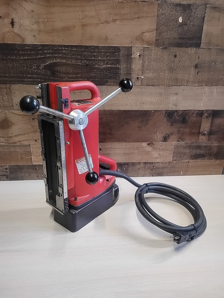 VERY NICE!! Milwaukee 4203 Electromagnetic Drill Press Base FULLY TESTED!
