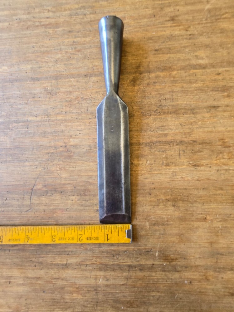 Vintage Crescent Tool Co - Chisel 1 1/4" Iron *For restoration*