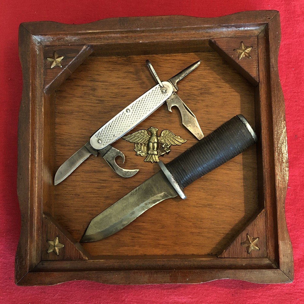 WW2 THEATER KNIFE & (4) FUNCTION KINGSTON KNIFE - CUSTOM WOOD DISPLAY BOX