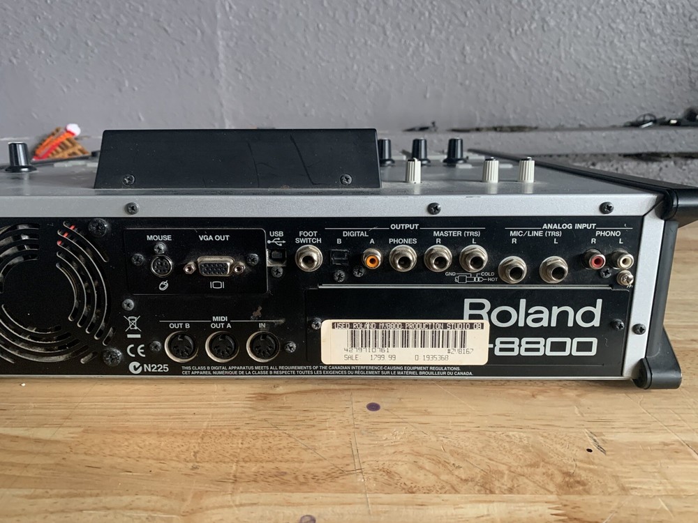 roland mv 8800