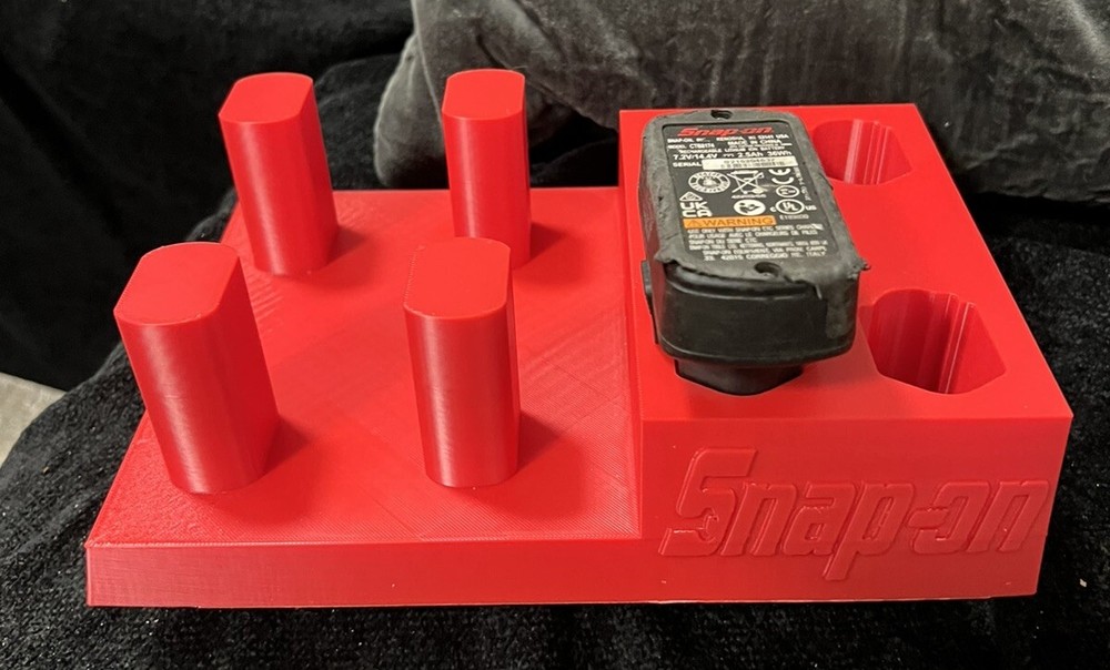 Snappy Snap-on 14.4v Tool & Battery Stand