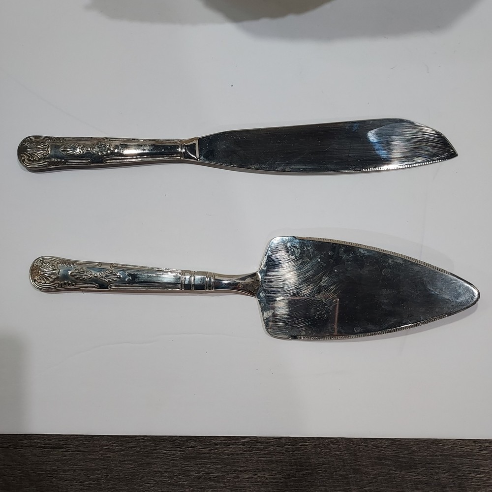 Cake Knife Wilton And Server 10 Inches Silver Plate Decorative Handle