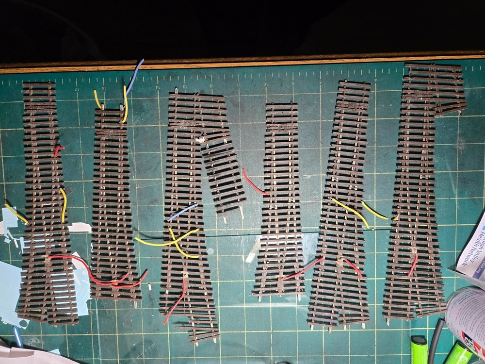6 Used Micro Engineering ladder turnouts