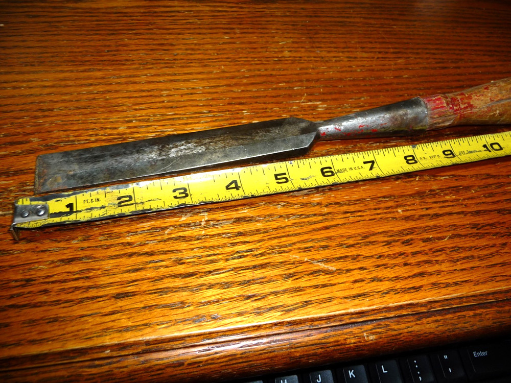 Vintage Zenith Marshall 1in. Bevel Edge Socket Chisel 8 1/4 long
