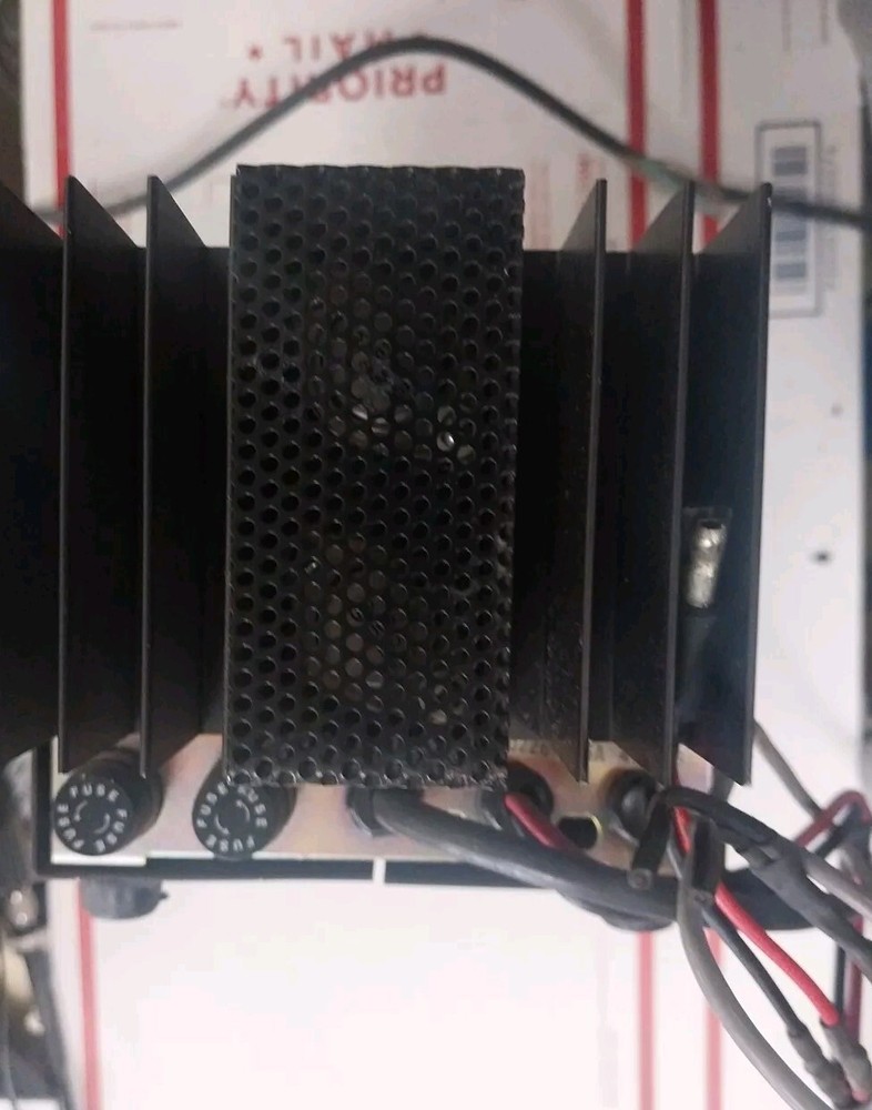 Johnson Viking DC Regulated Power Supply 13.8VDC Tested work PM