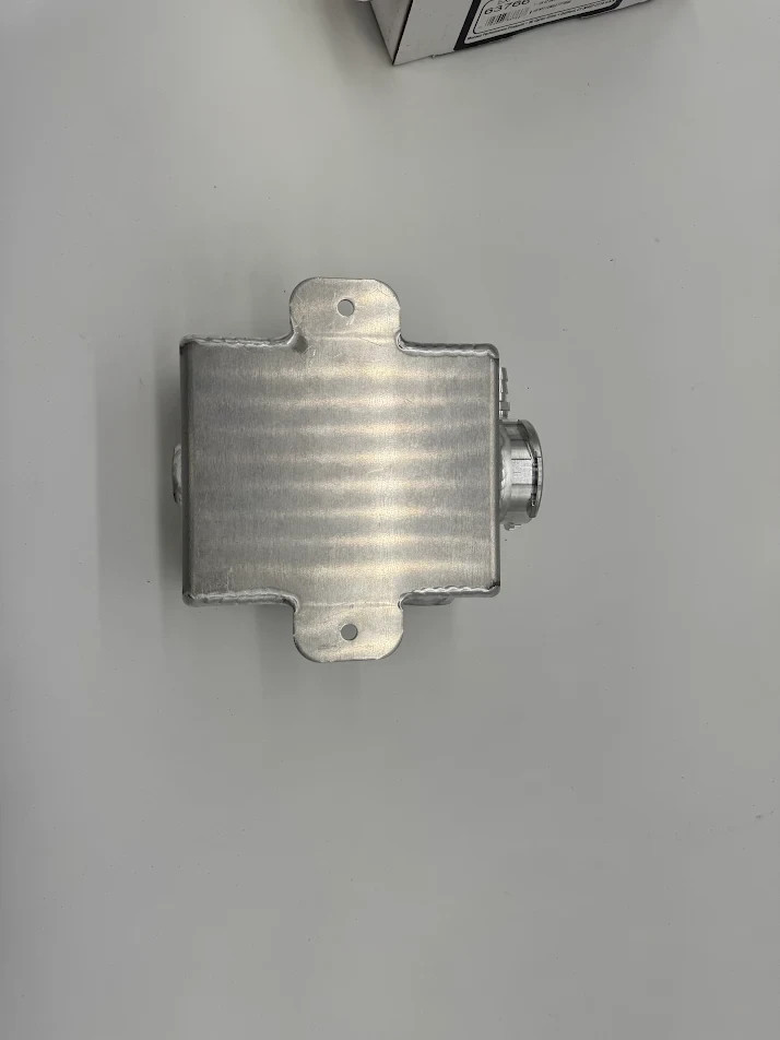 Moroso 63766 Universal Expansion Tank, Silver