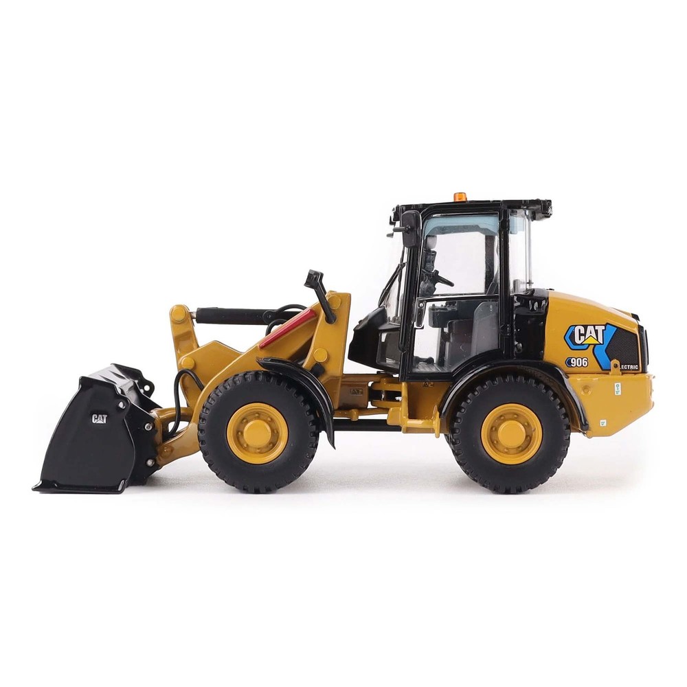 Diecast Masters 85772 Cat 906 Wheel Loader Electric Version 1/50 Scale Model