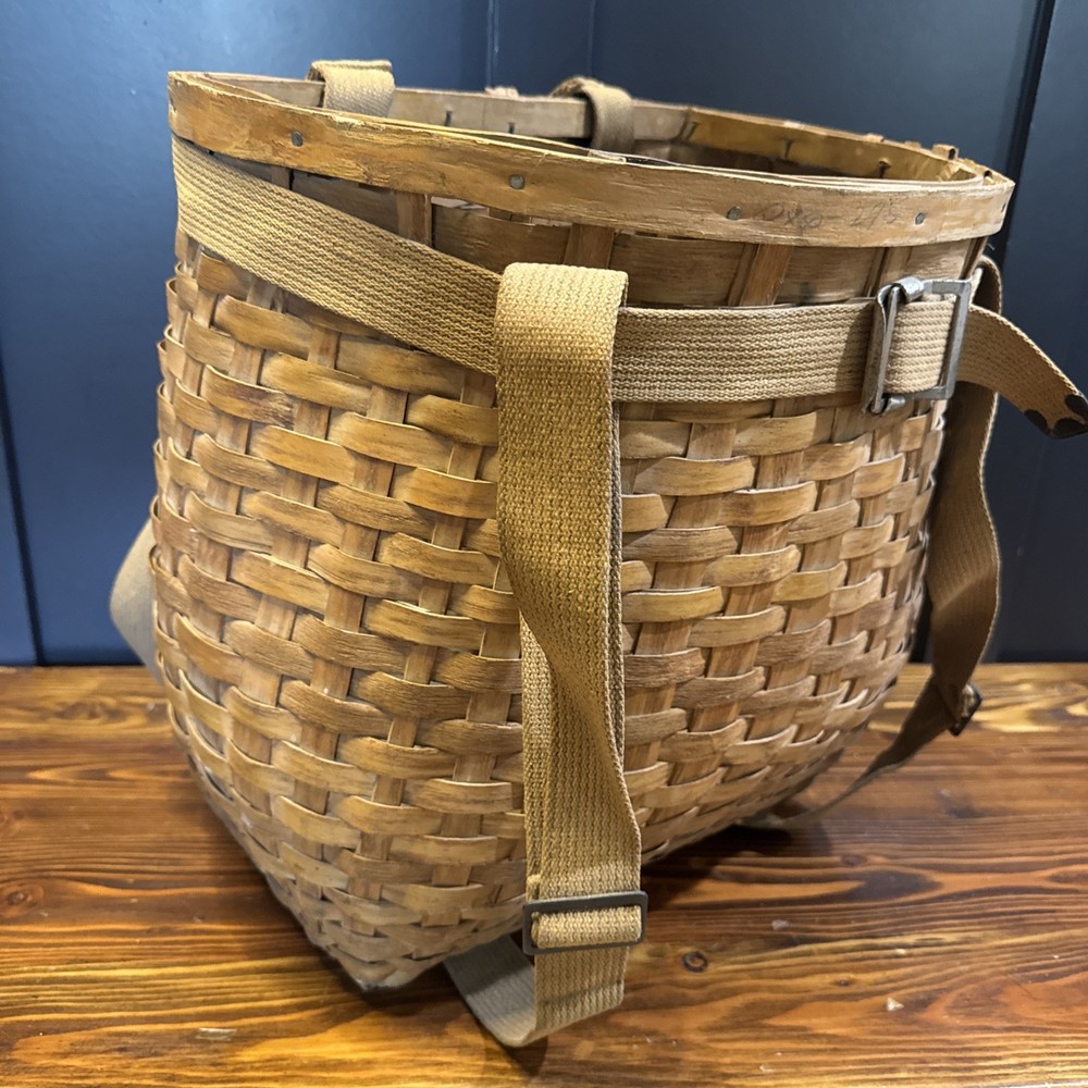 Antique Adirondack Trappers Backpack Rustic
