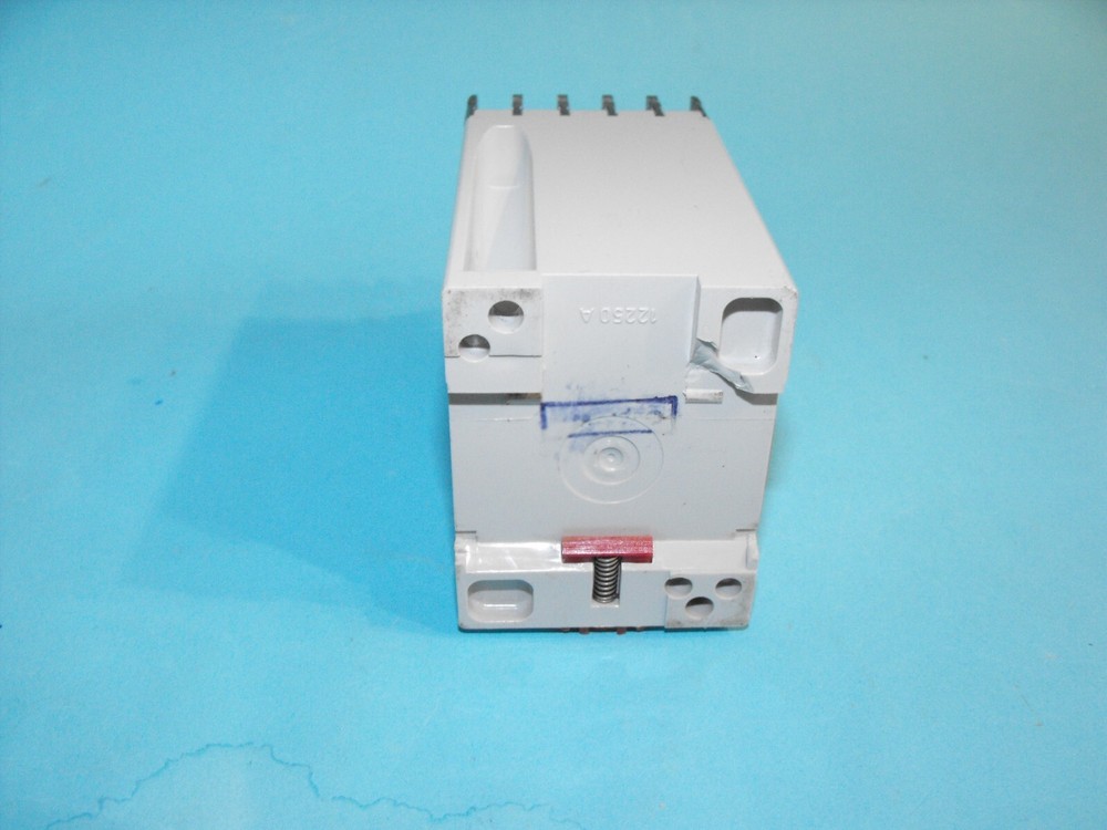 ESE RH-EIV.RELE QUANTITY USAGE TIME.USED