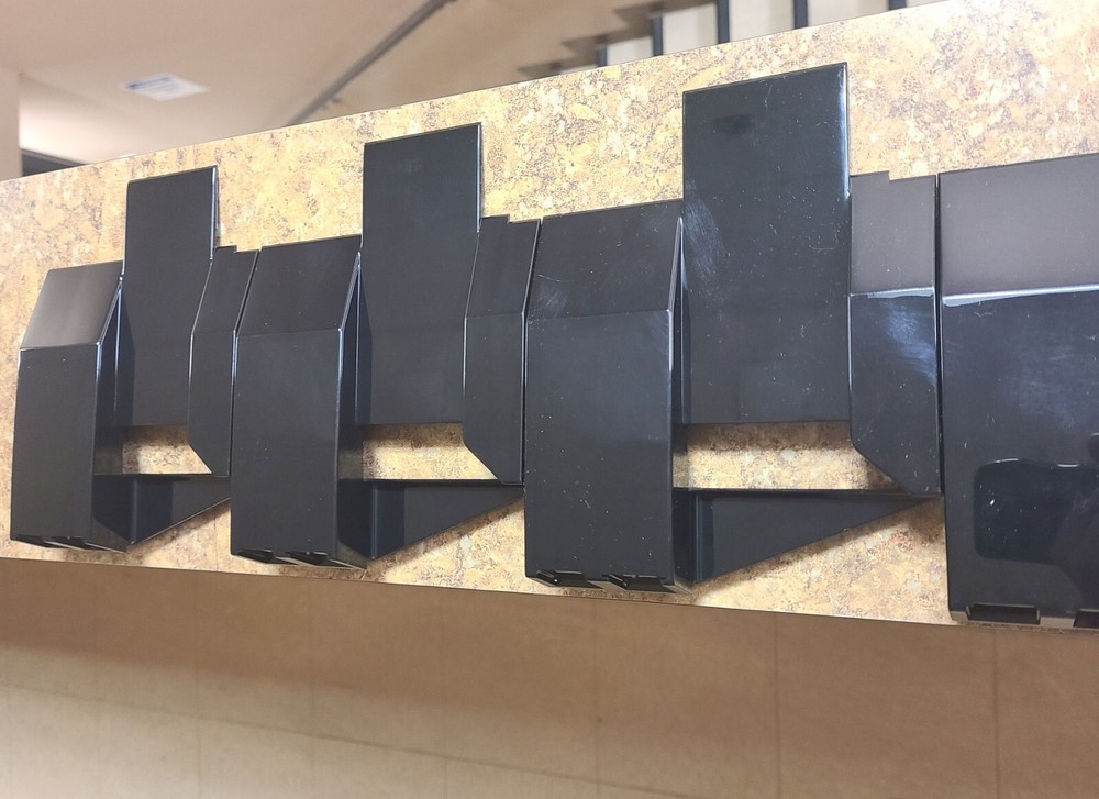 (AP) AUTOMATIC PRODUCTS SNACK MACHINE plastic chip shelf fronts - qty. 5