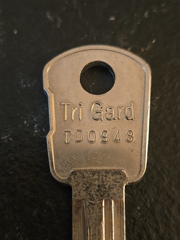 MONARCH TRI GARD KEY CODED TD0948 (3D1)