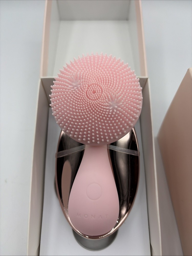 Monat Face Exfoliating Brush - new, never used