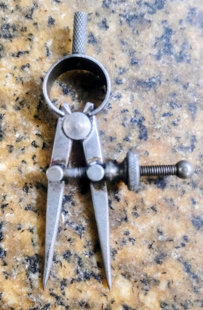 🗽 VINTAGE 2" DIVIDER