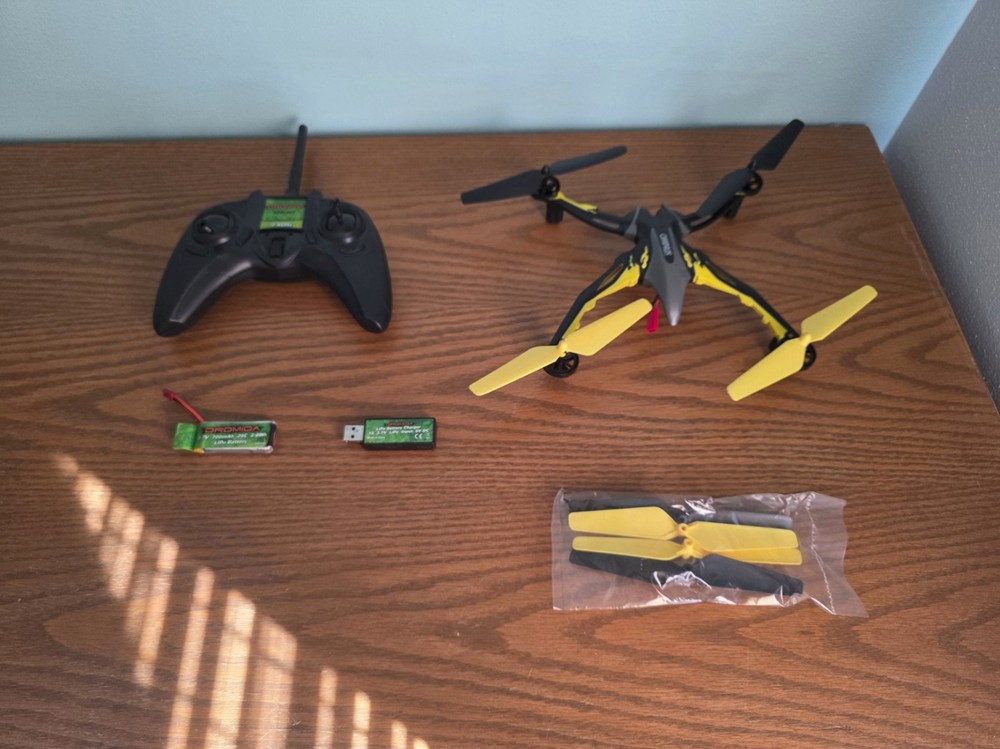 Dromida Ominus Quadcopter Drone DIDE01YY