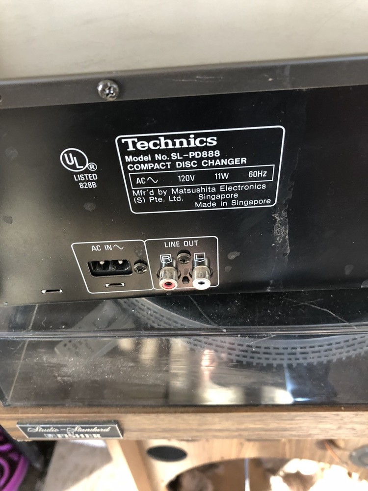 Technics SL-PD888 5 CD Compact Disc Carousel Changer. Tested Working.