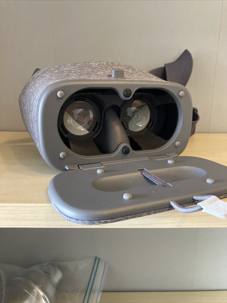 Google Daydream VR Headset View VR Headset