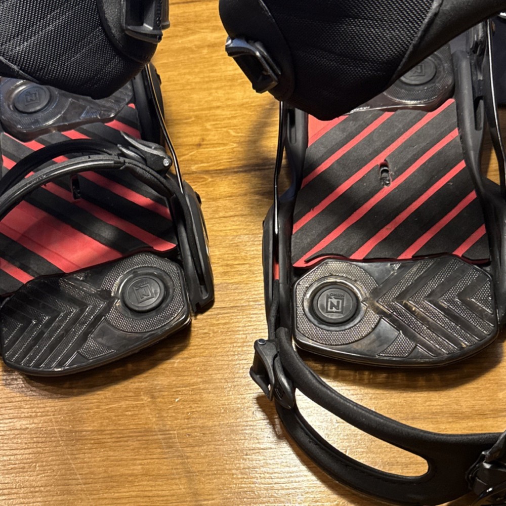 Nitro Phantom Carver Snowboard Bindings. 4x4/Large