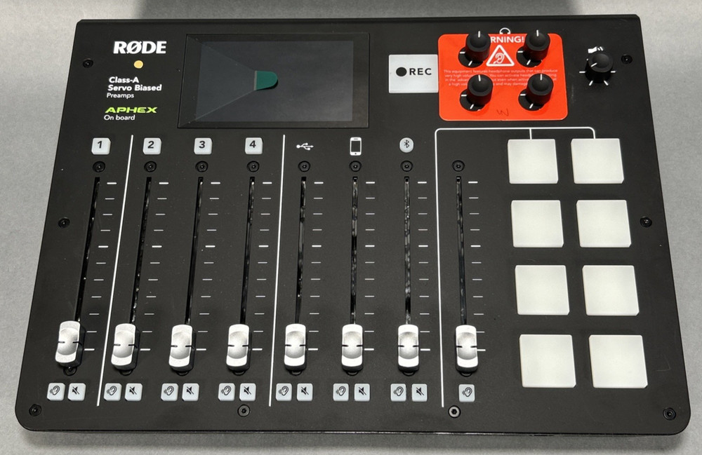 RODE RODECaster Pro Mixer Console USB Audio Interface W/Hard Case