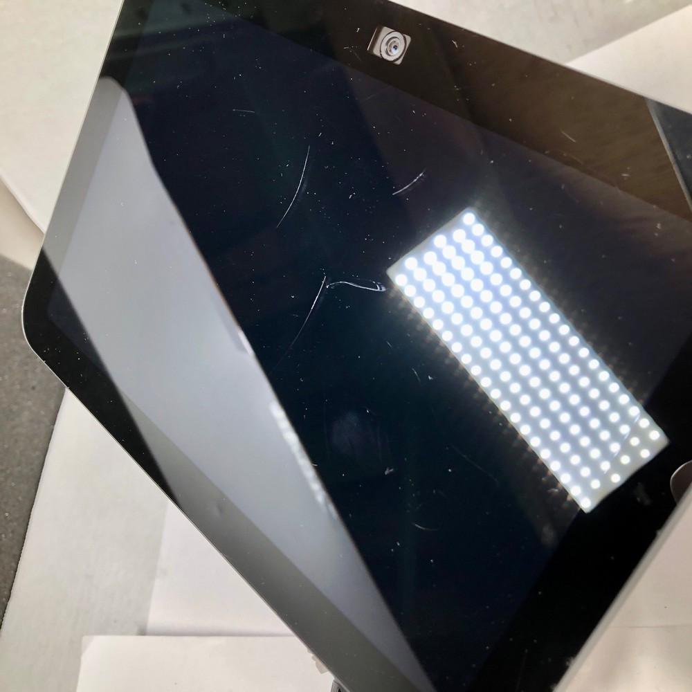 Amazon Echo Show 8 3rd Gen Smart Speaker Black - R85SD6 Chips