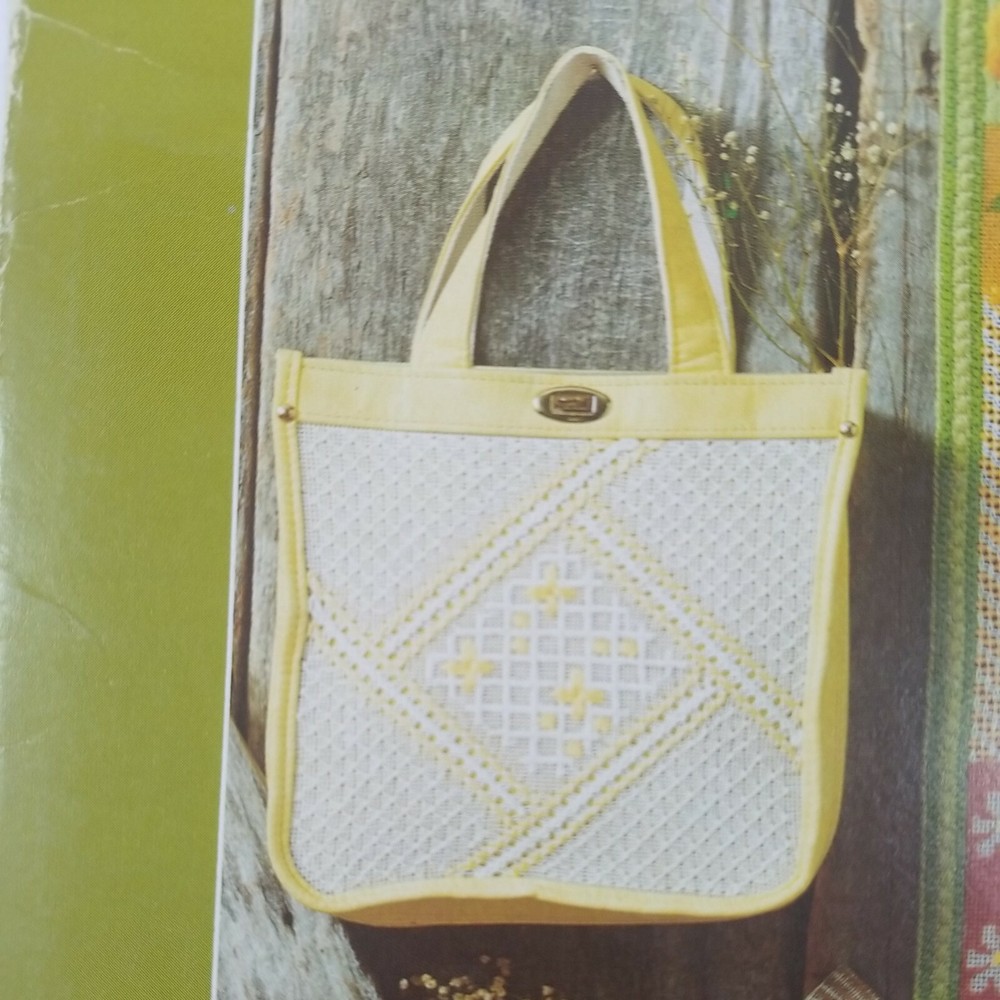 Projects for Pulled Work Leaflet 96 Leisure Arts 6 pages 1977