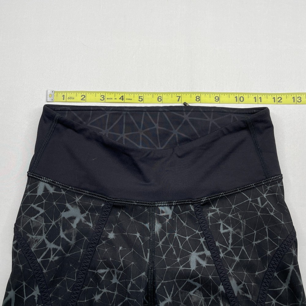 Lululemon Active Capri Black Gray Womens 4