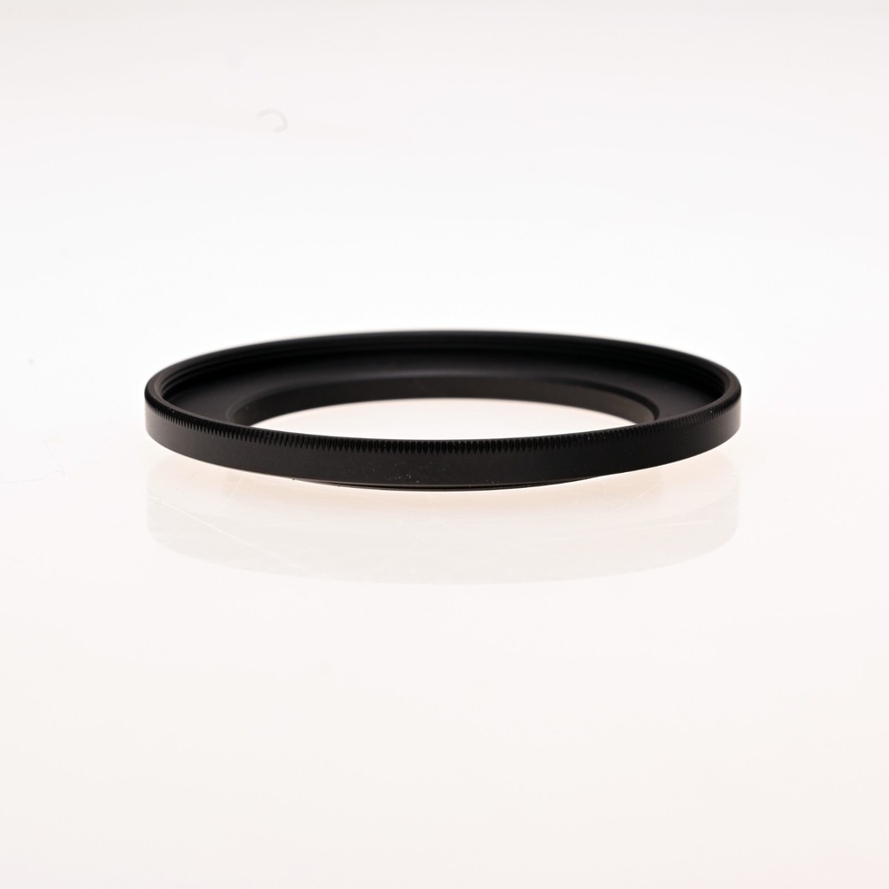 B+W 49mm-62mm 3c Step Up Ring 62EI-49ESA