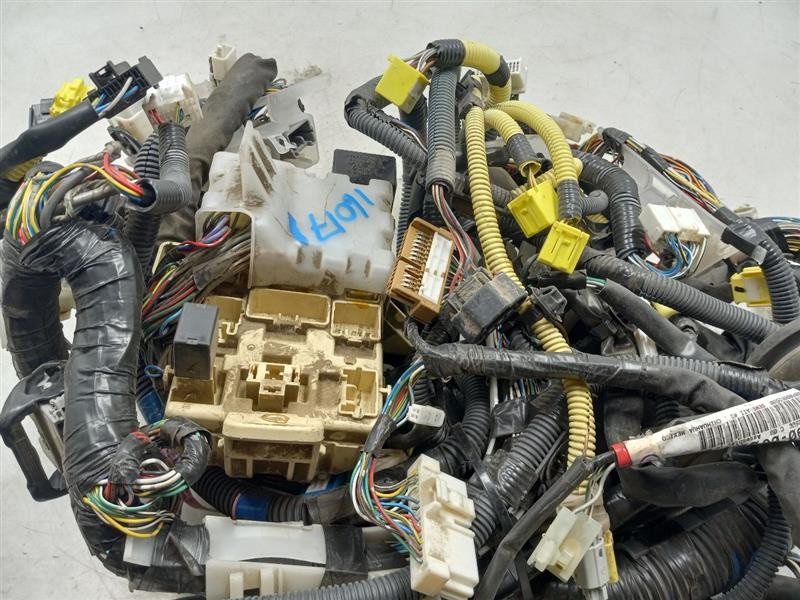 TUNDRA 2001 Dash Wire Harness 82131-0C191-D