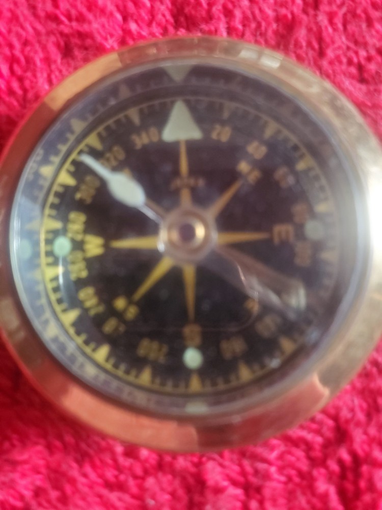 Compass Gold Color Mini Pocket Best Gift