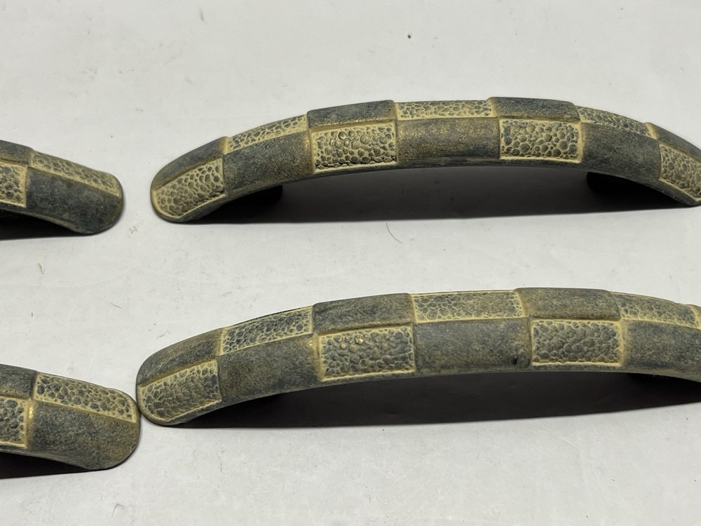 Vintage Lot (4) NOS Heavy Gray/Whitewash Textured Fixed Drawer Pulls