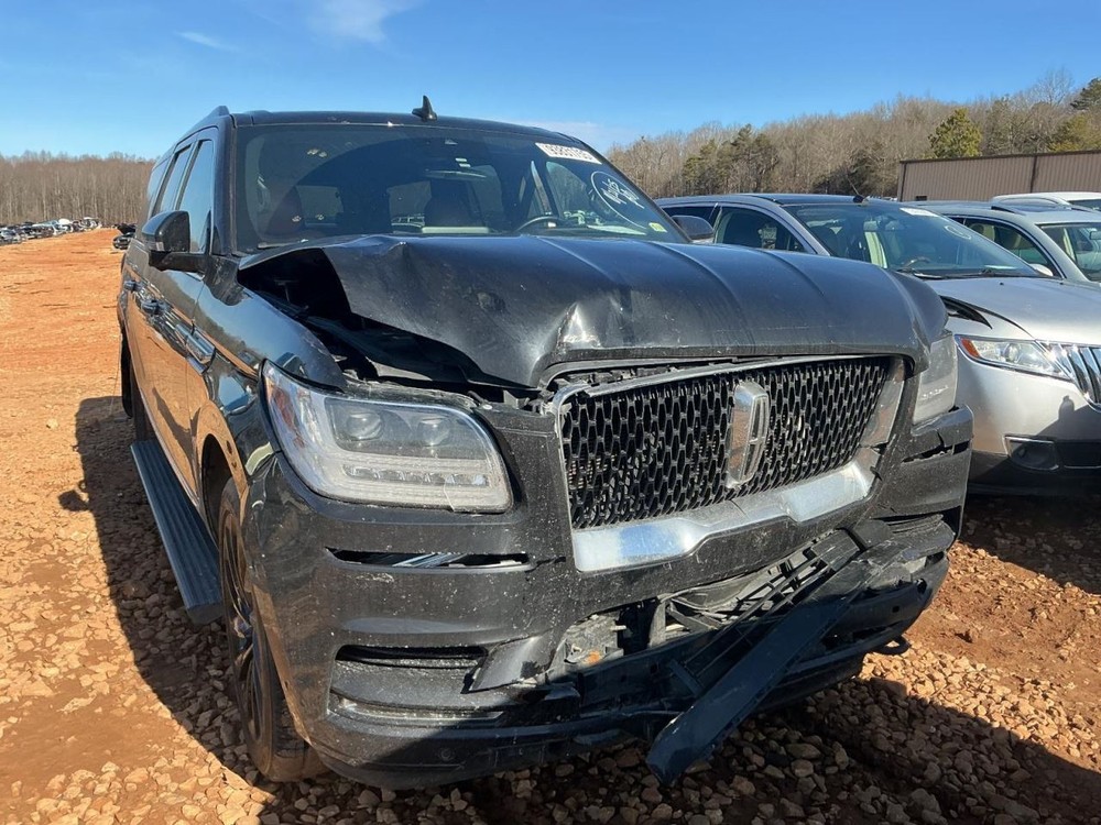 Fuse Box Engine Fits 18-21 NAVIGATOR 4956829