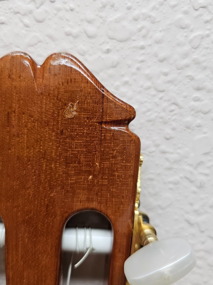 1998 Manuel Raimundo 140 Classical Guitar - Natural