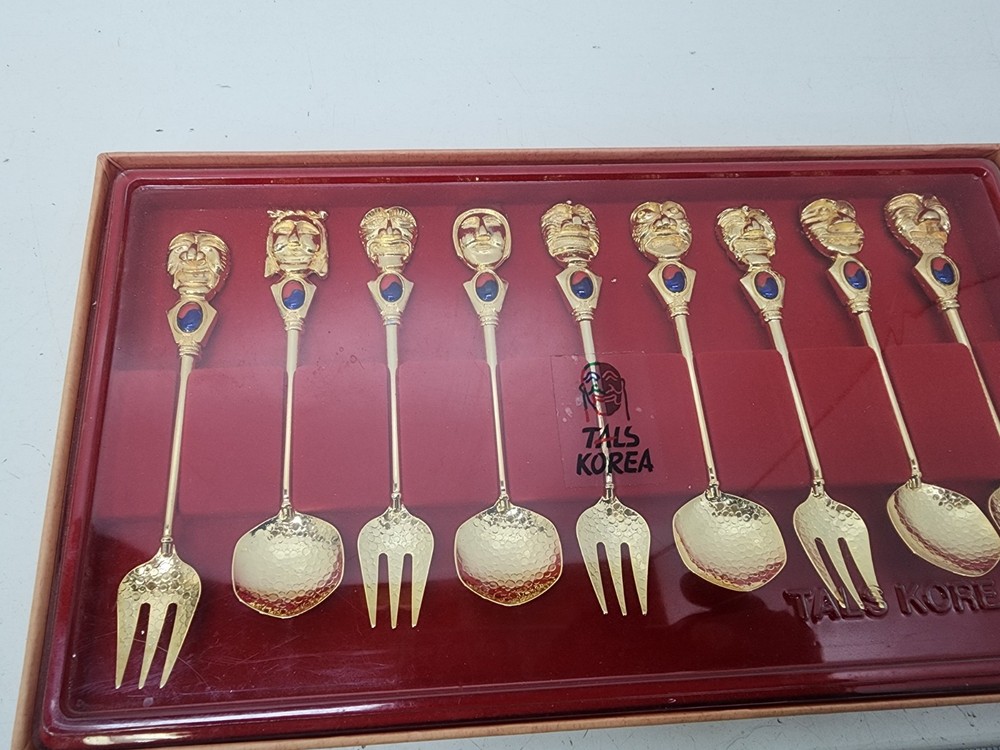 TALS KOREA TEA SPOON & FORK SET GOLD PLATED