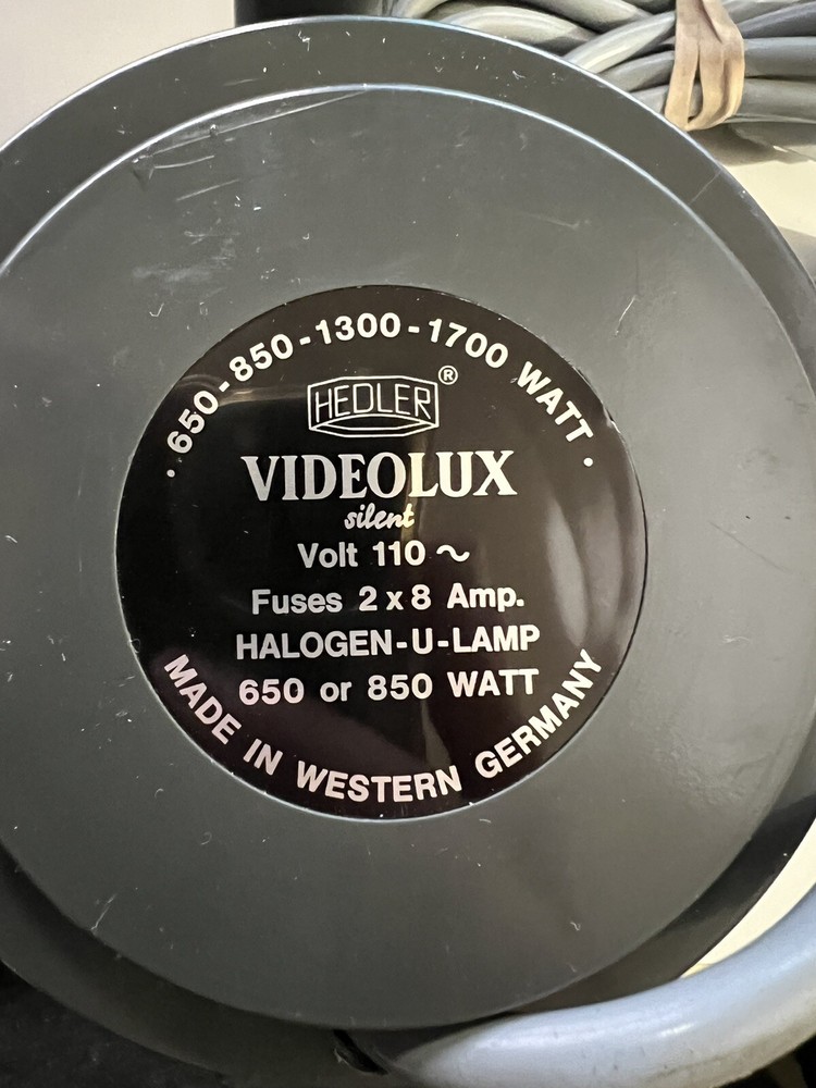 Videolux Silent Halogen Light w/ Handle W. Germany