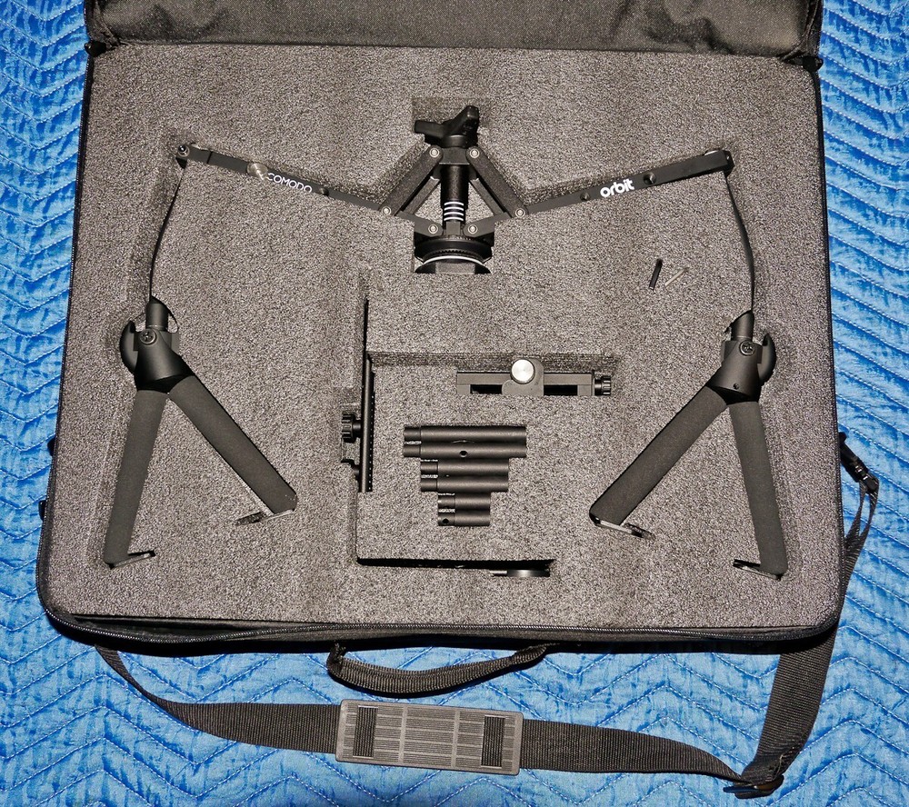 Comodo Orbit Handheld Gimbal Stabilization Rig