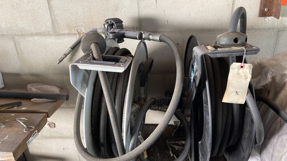 PROFESSIONAL PNEUMATIC OIL CHANGING SYSTEM