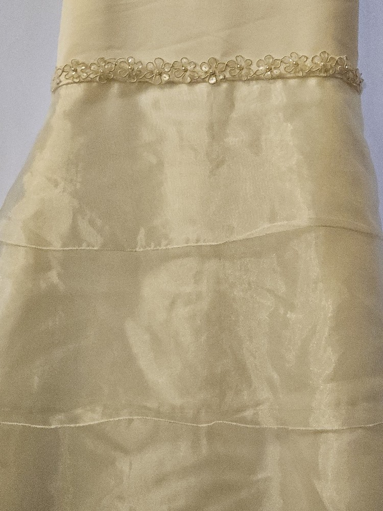 Girl's Size 10 Formal White