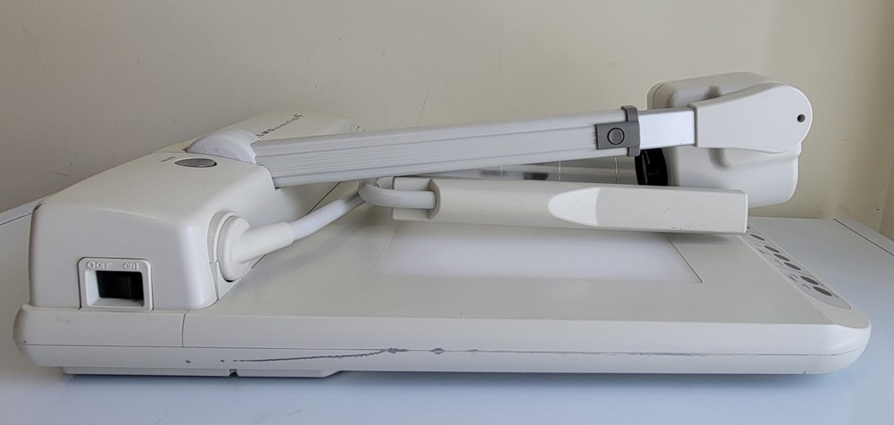 USED - Elmo EV-400AF Visual Presenter Auto-Focus Camera Overhead Projector