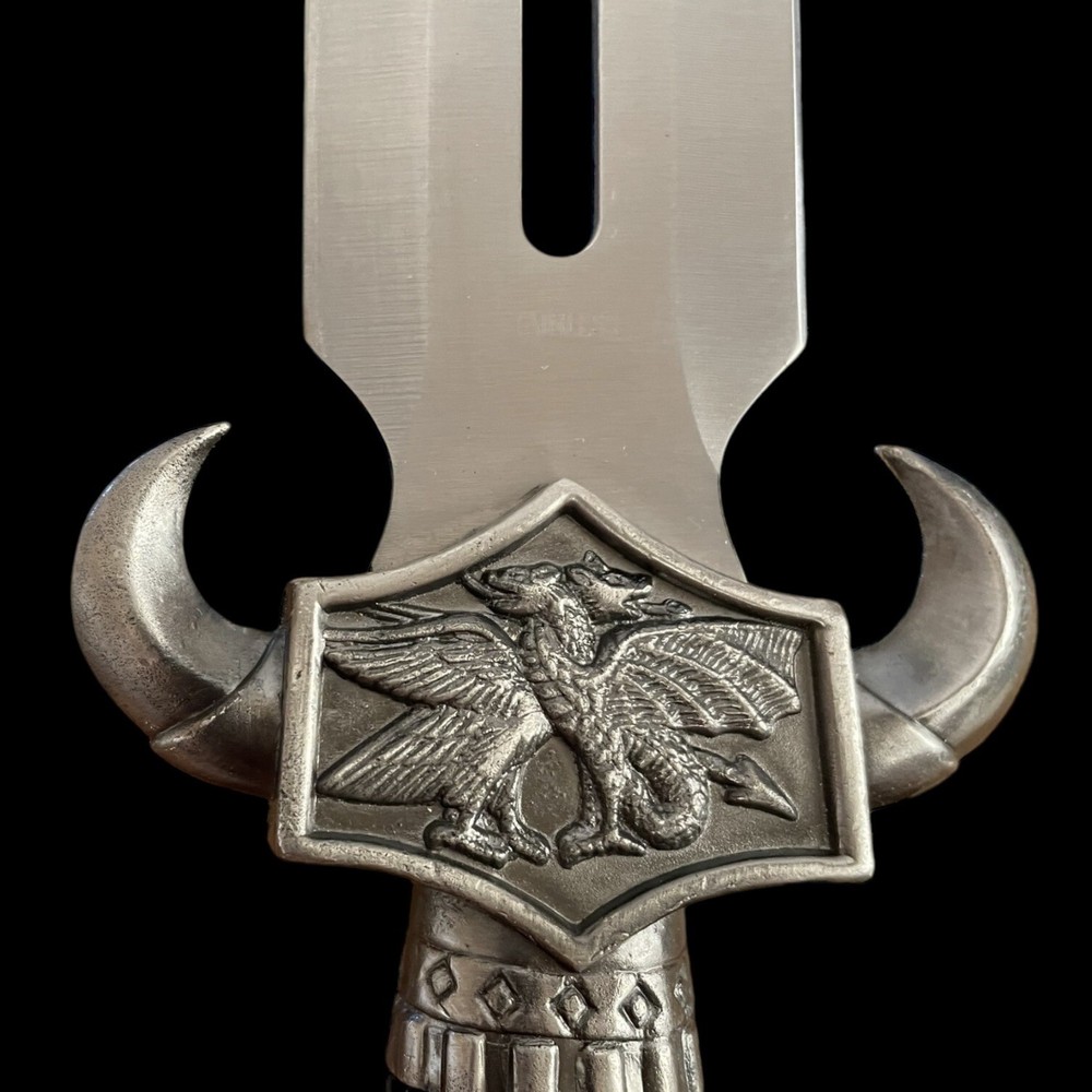 Martial Arts Claw Dagger