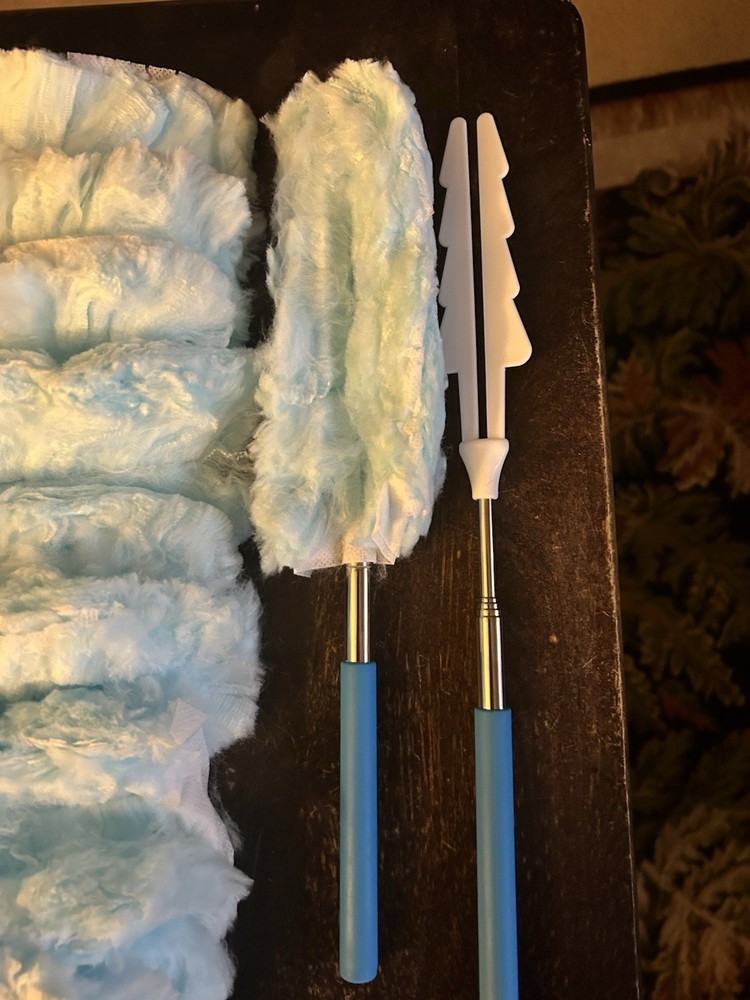 12pc Microfiber Feather Duster Kit w/Telescoping Extension Pole