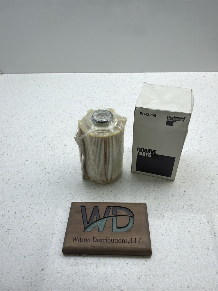 Fleetguard FS43258 Fuel Filter