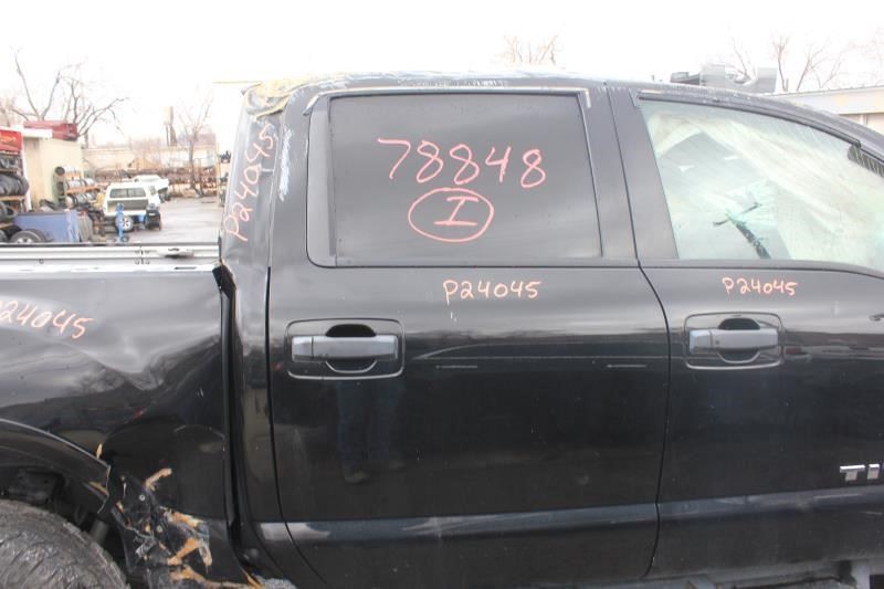 TITAN 2018 Camera/Projector 591025