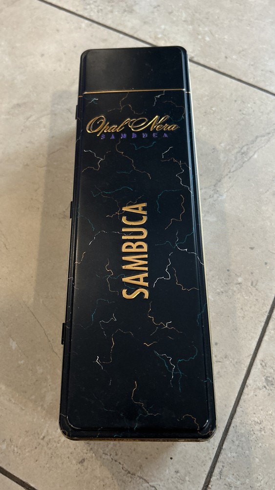 Opal Nera Sambuca Tin -- Excellent condition