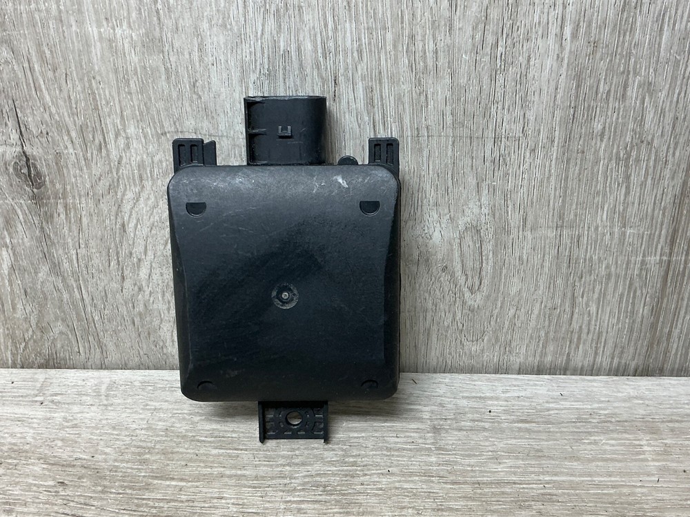 2022VW TAOS REAR LEFT SIDE BLIND SPOT RADAR SENSOR MODULE UNIT OEM